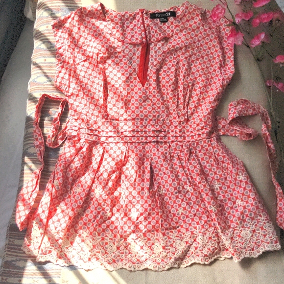 Floral Retro Top - Picture 2 of 8